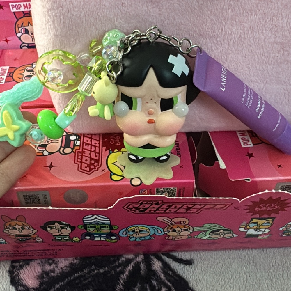 Pop Mart "CRY BABY" the powerpuff girls  with LANEIGE - Mini Lip Glowy Balm
